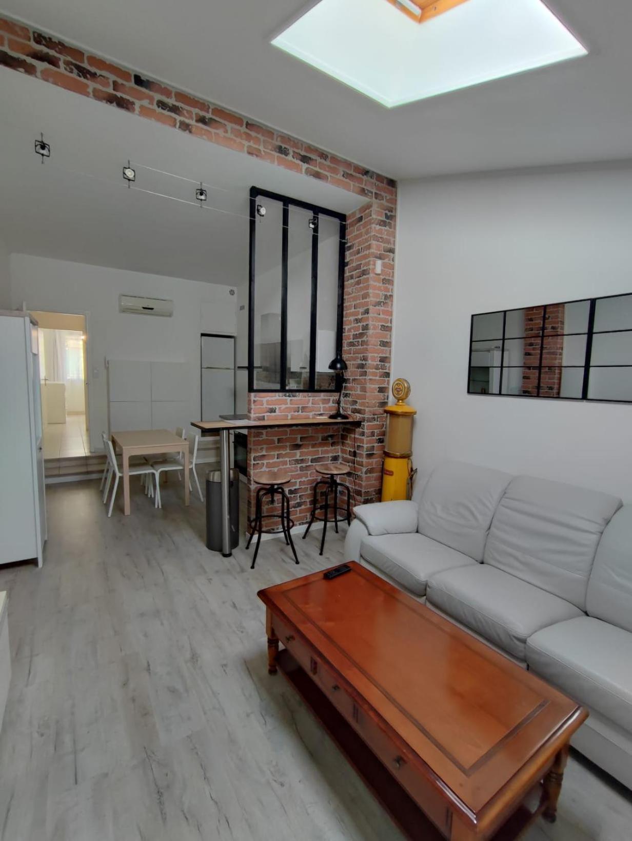 Appartement T2 48 M2 Independant Parking Public Gratuit A Proximite Béziers Buitenkant foto