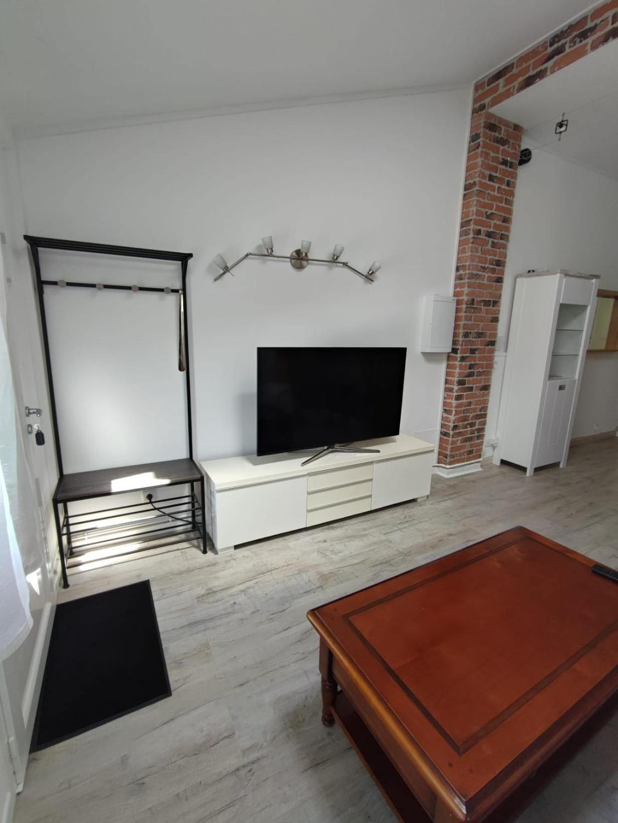 Appartement T2 48 M2 Independant Parking Public Gratuit A Proximite Béziers Buitenkant foto